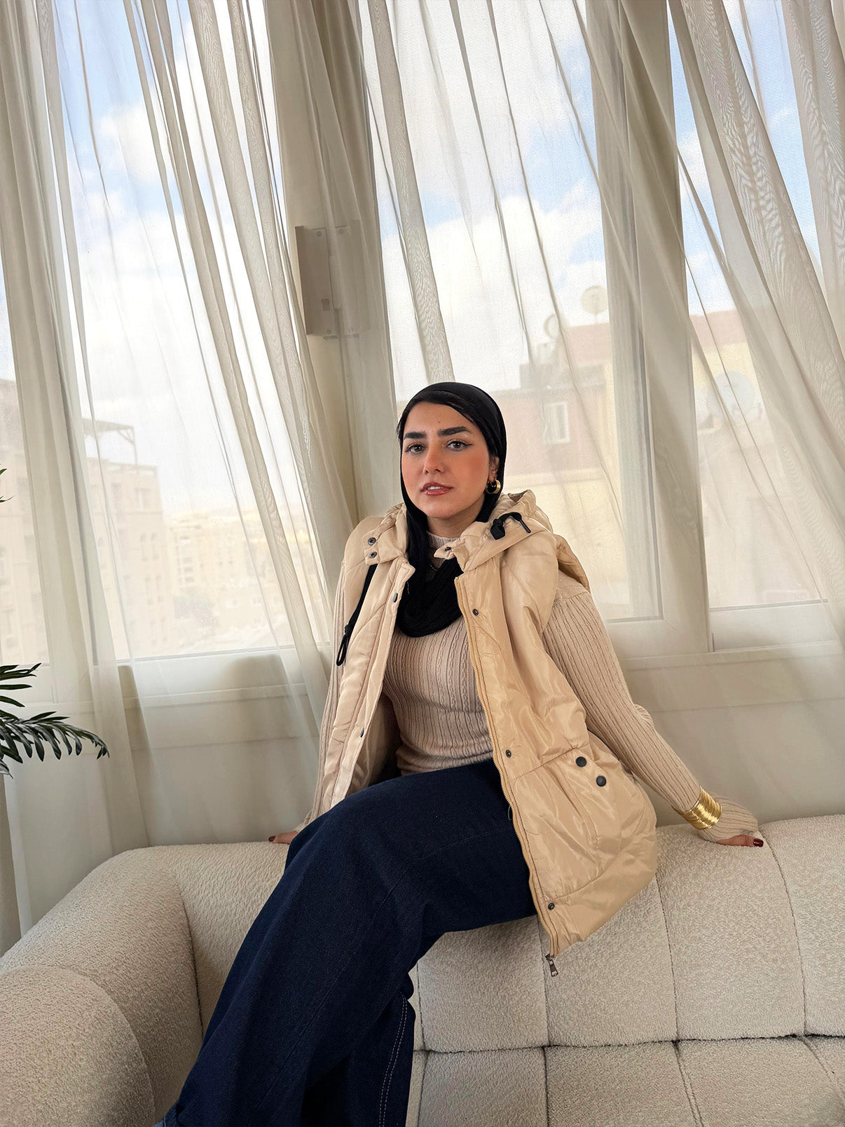 Puffer sleeveless jacket